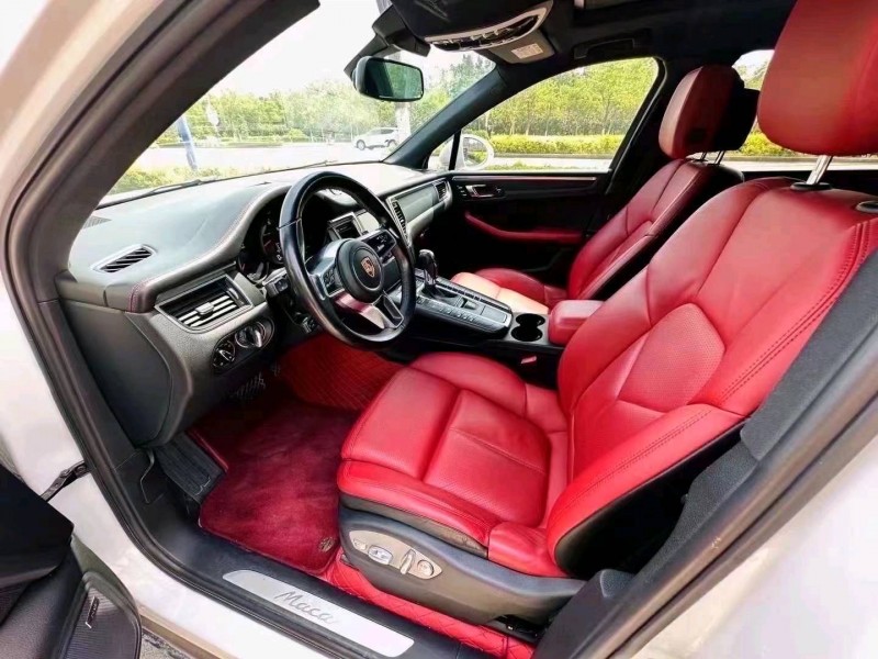 东营16年保时捷Macan6