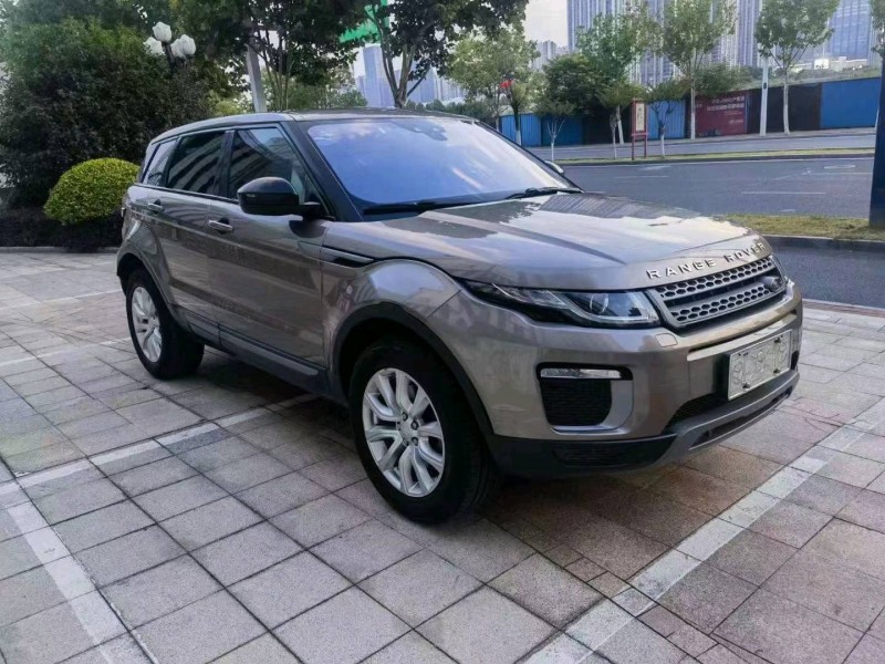 淮南16年路虎极光9