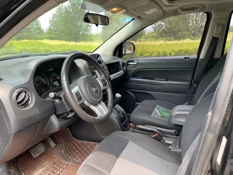 保定15年Jeep指南者5