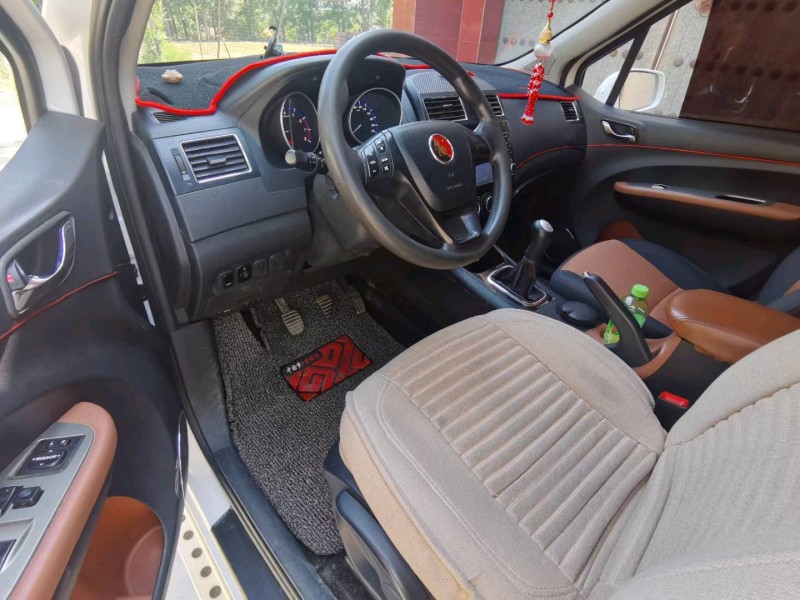 保定15年东风景逸4