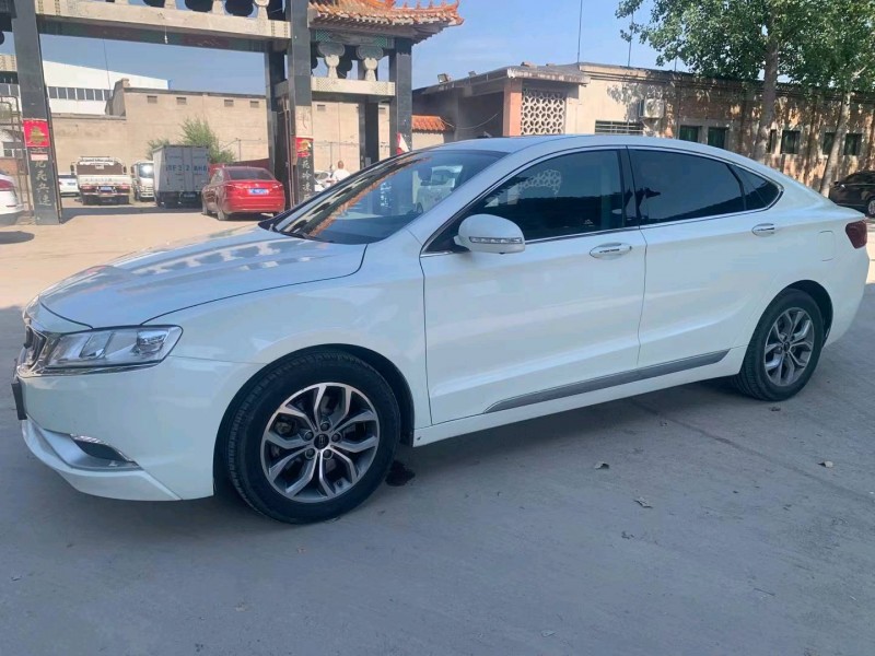 保定17年吉利博瑞3