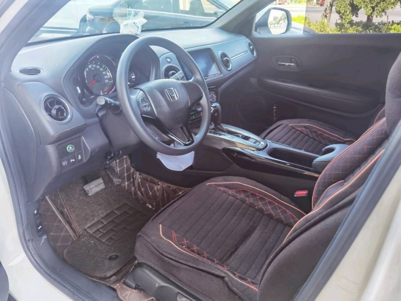 保定18年本田XRV4