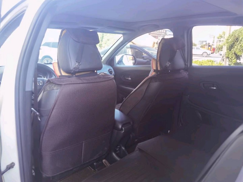 保定18年本田XRV5