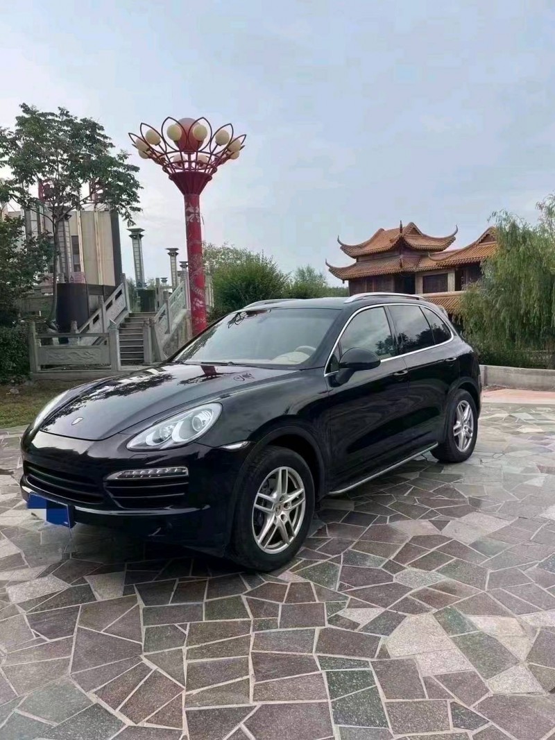 东营14年保时捷卡宴2