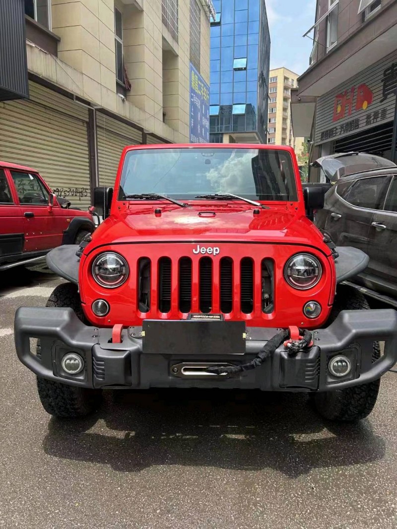 重庆18年Jeep牧马人1