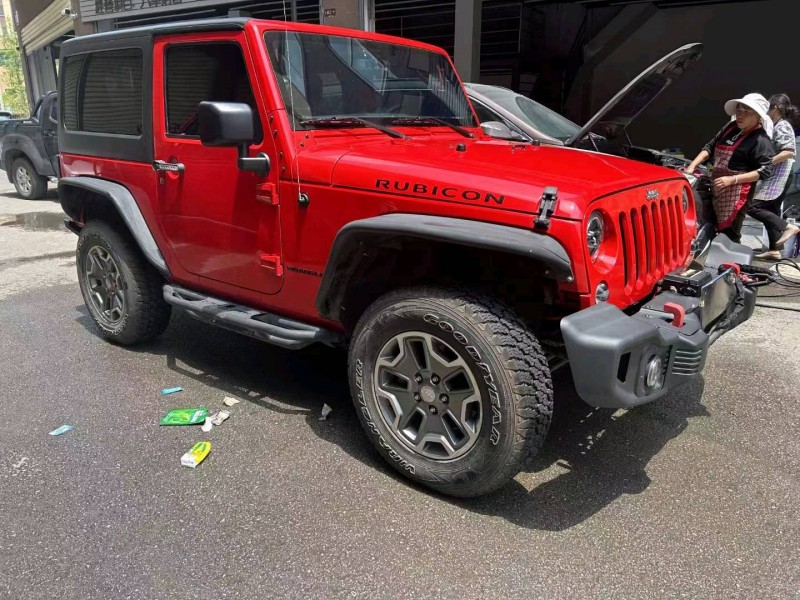 重庆18年Jeep牧马人5