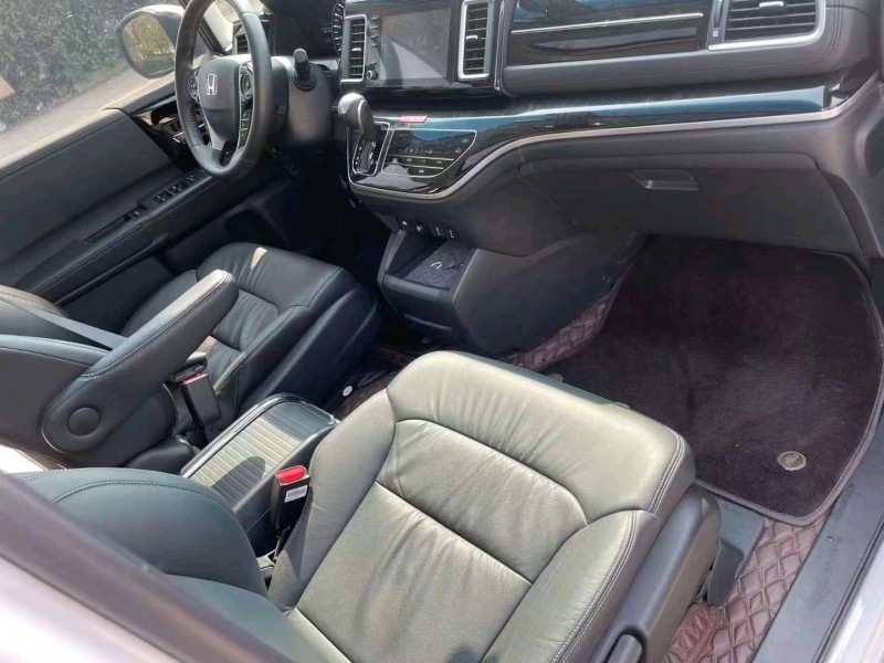 宜昌21年本田艾力绅5