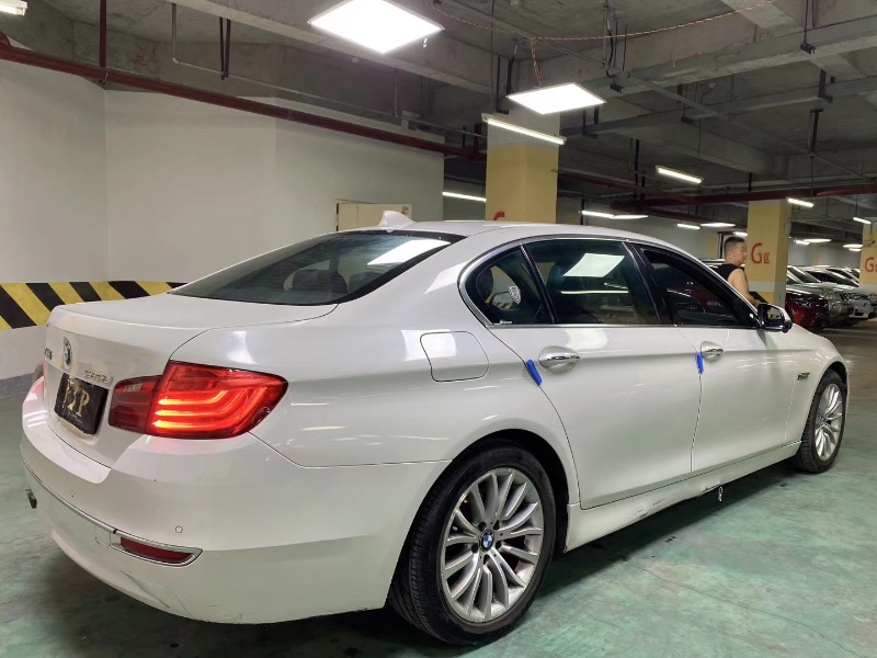 成都16年宝马5系9