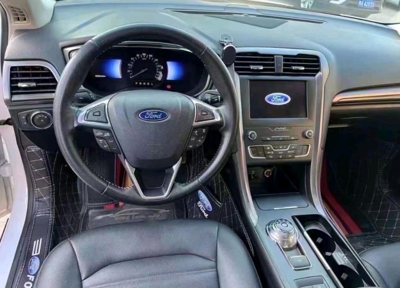 珠海20年福特蒙迪欧4