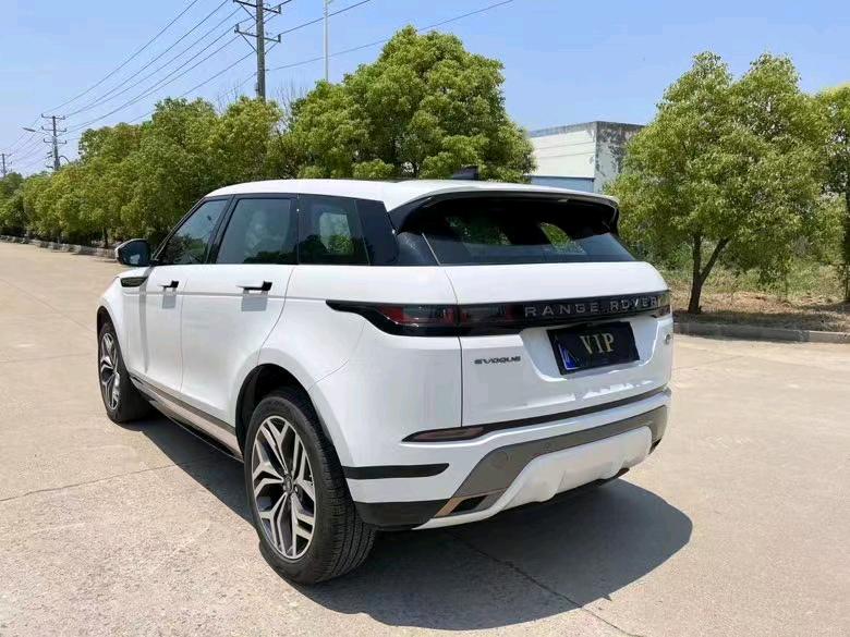 盐城20年路虎极光9