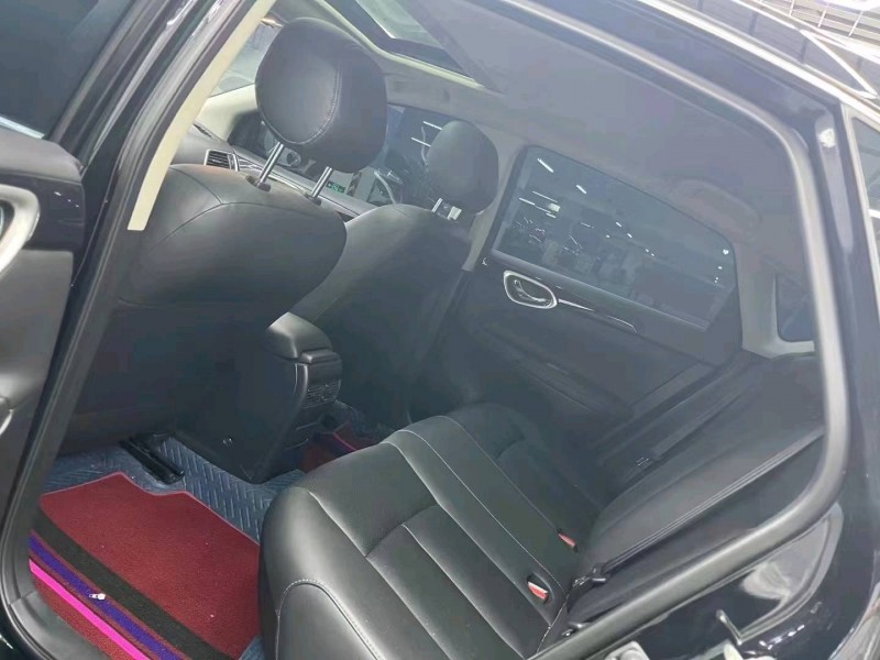 成都22年日产轩逸7