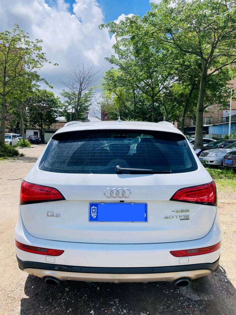 广州15年奥迪Q59