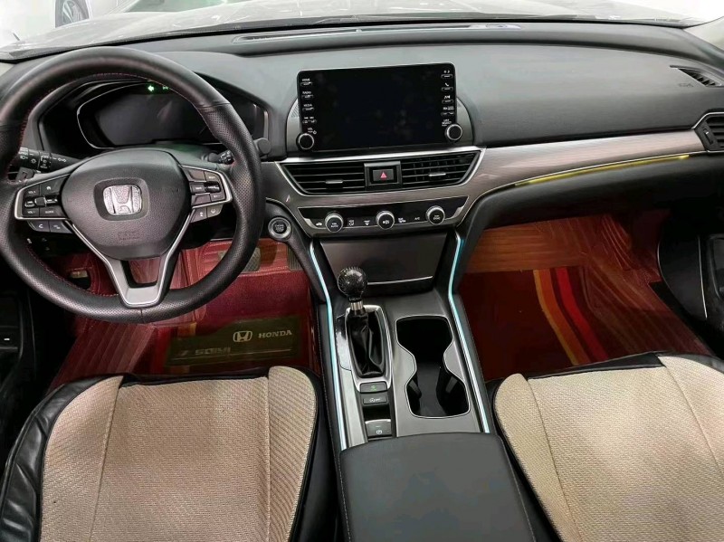 济南21年本田雅阁5