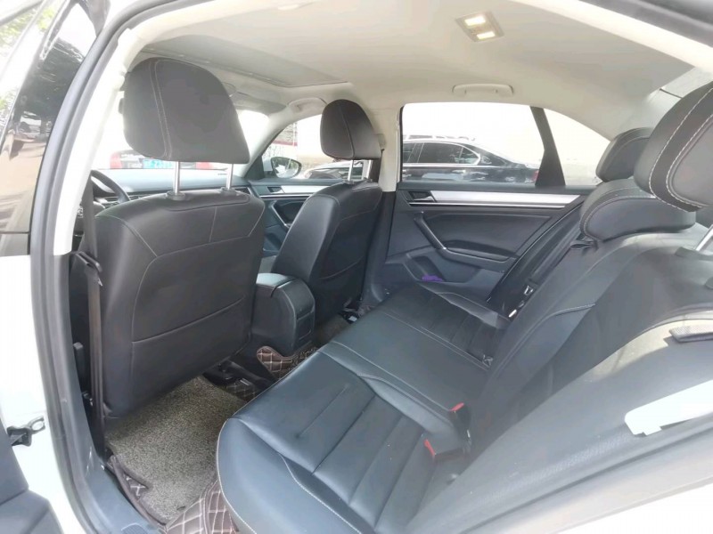 保定17年大众宝来6