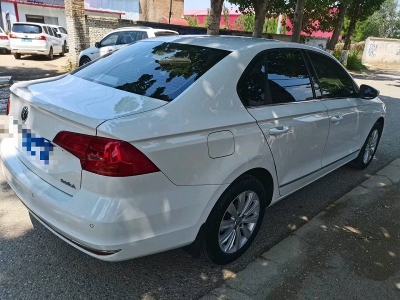 保定17年大众宝来8