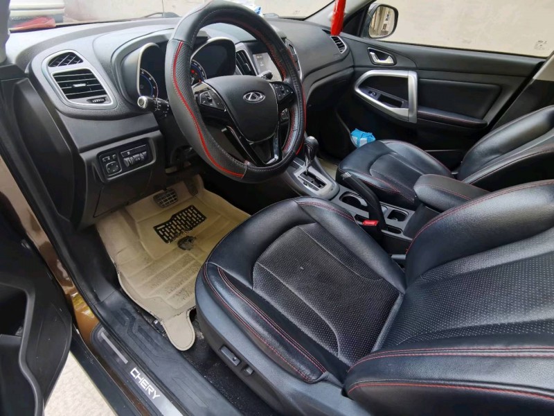 保定16年奇瑞瑞虎54