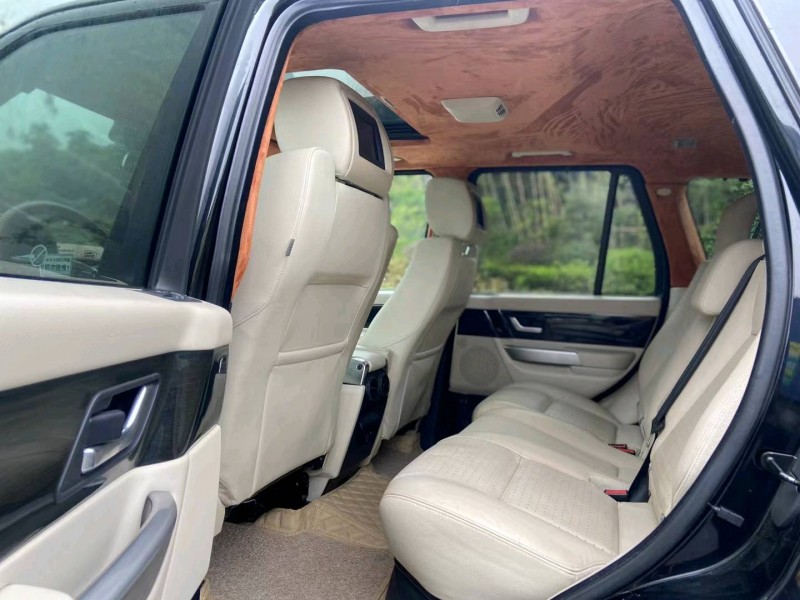 广州09年路虎揽胜运动8