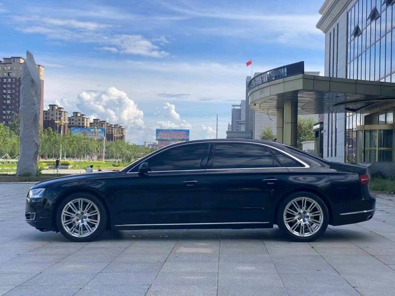 吉林15年奥迪A8L3