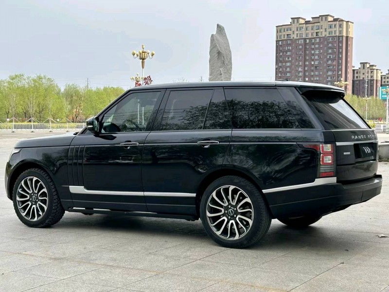 吉林13年路虎揽胜行政3