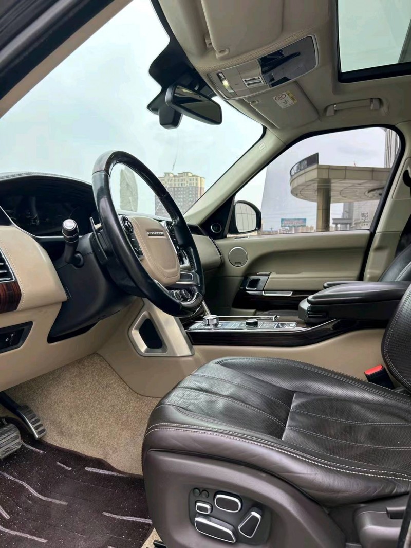 吉林13年路虎揽胜行政9