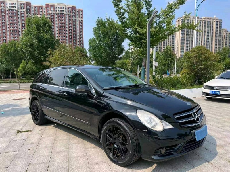 枣庄09年奔驰R9
