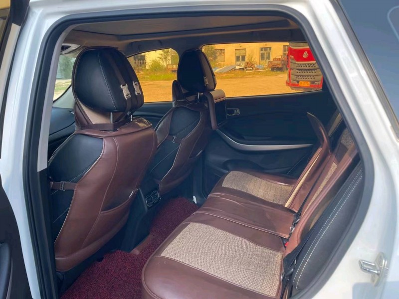 保定17年奇瑞瑞虎75