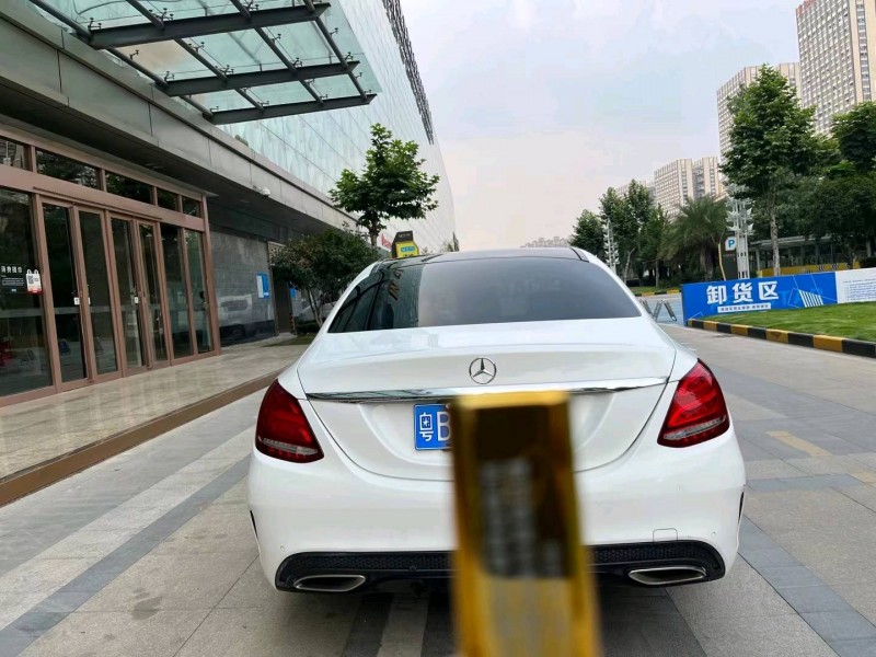 武汉16年奔驰C5
