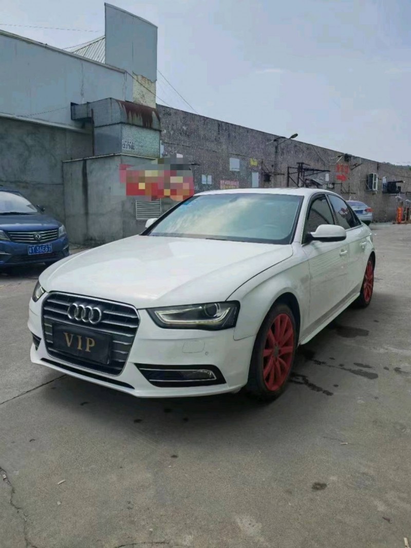 中山15年奥迪A4L3