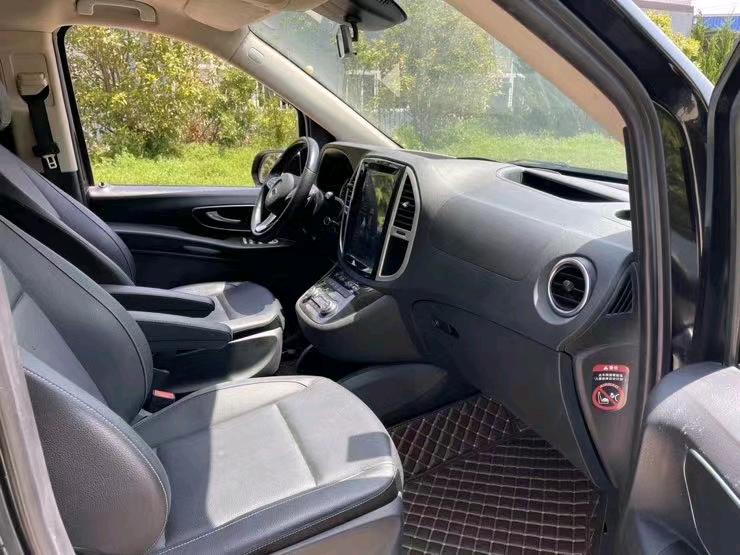 盐城17年奔驰威霆5