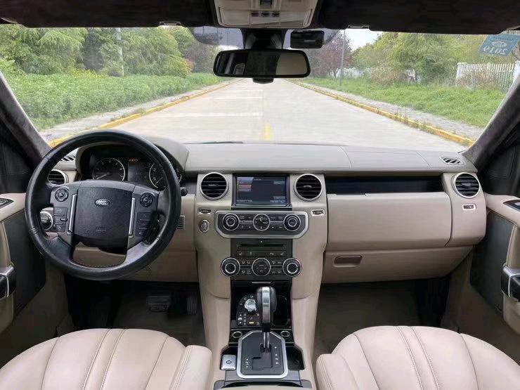 盐城11年路虎发现4