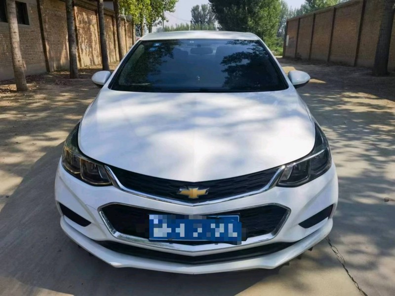 保定17年雪佛兰科鲁兹1