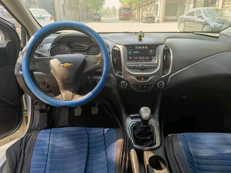 保定17年雪佛兰科鲁兹6