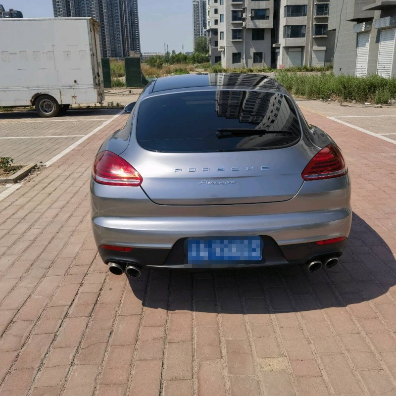 唐山16年保時捷帕拉梅拉9