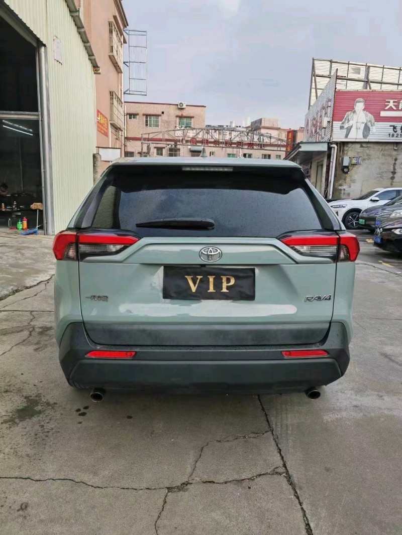 中山20年丰田RAV49