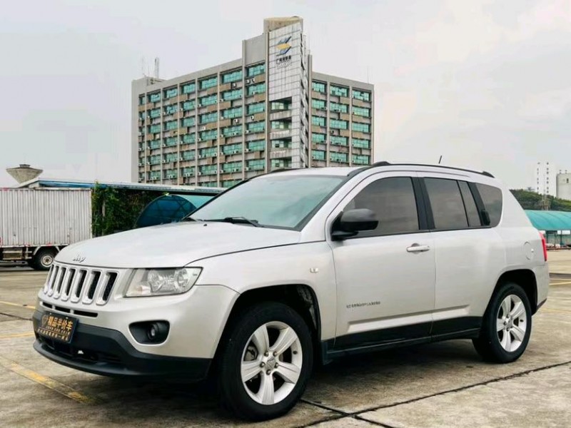 东莞12年Jeep指南者2