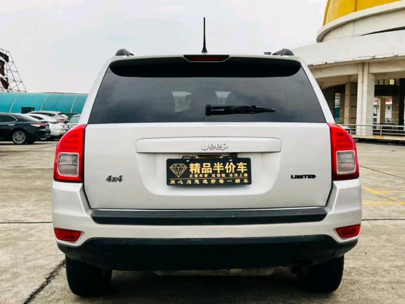 东莞12年Jeep指南者9