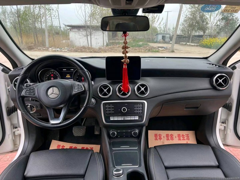 徐州18年奔驰GLA5