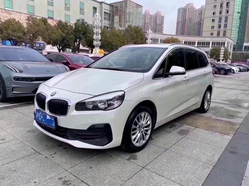 徐州20年宝马2系3