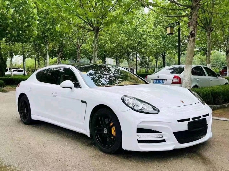 聊城15年保时捷帕拉梅拉3