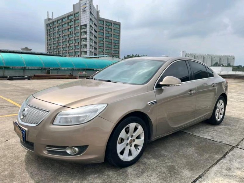 东莞13年别克君威2