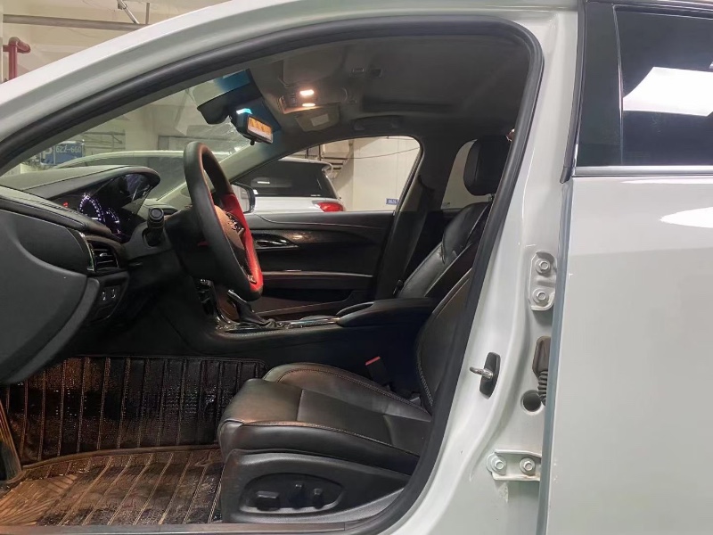 成都19年凯迪拉克ATS-L4