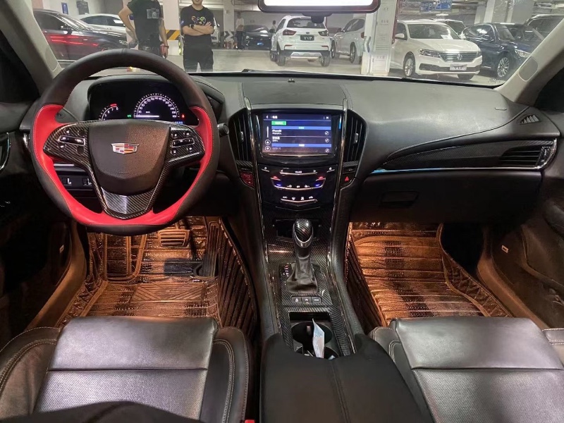 成都19年凯迪拉克ATS-L6