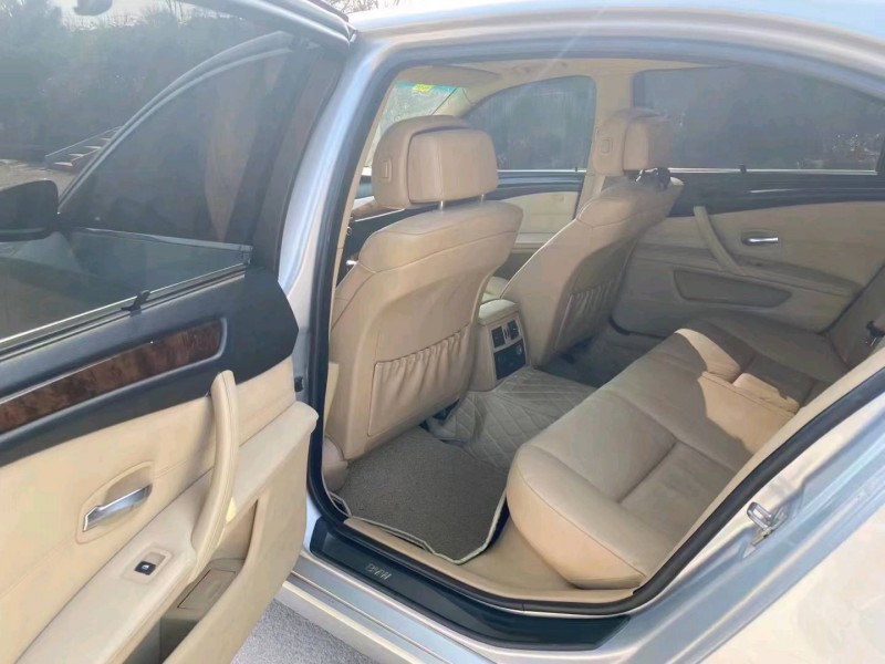 济南10年宝马5系4