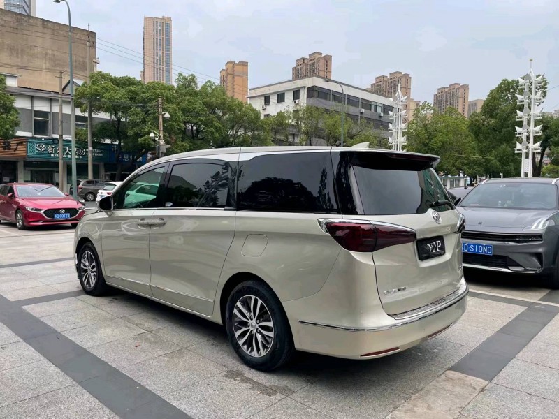 邯郸19年别克GL86