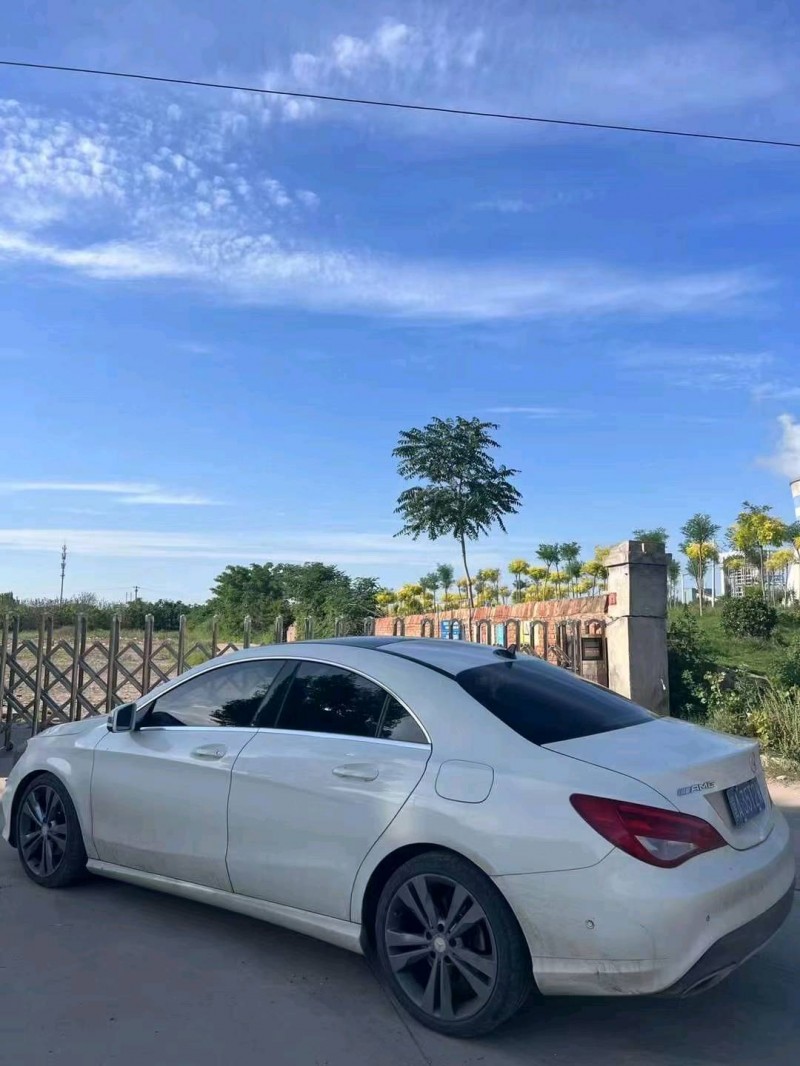 邢台17年奔驰CLA6