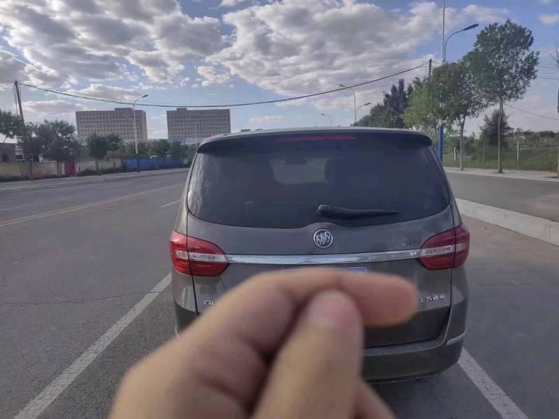 邯郸19年别克GL83