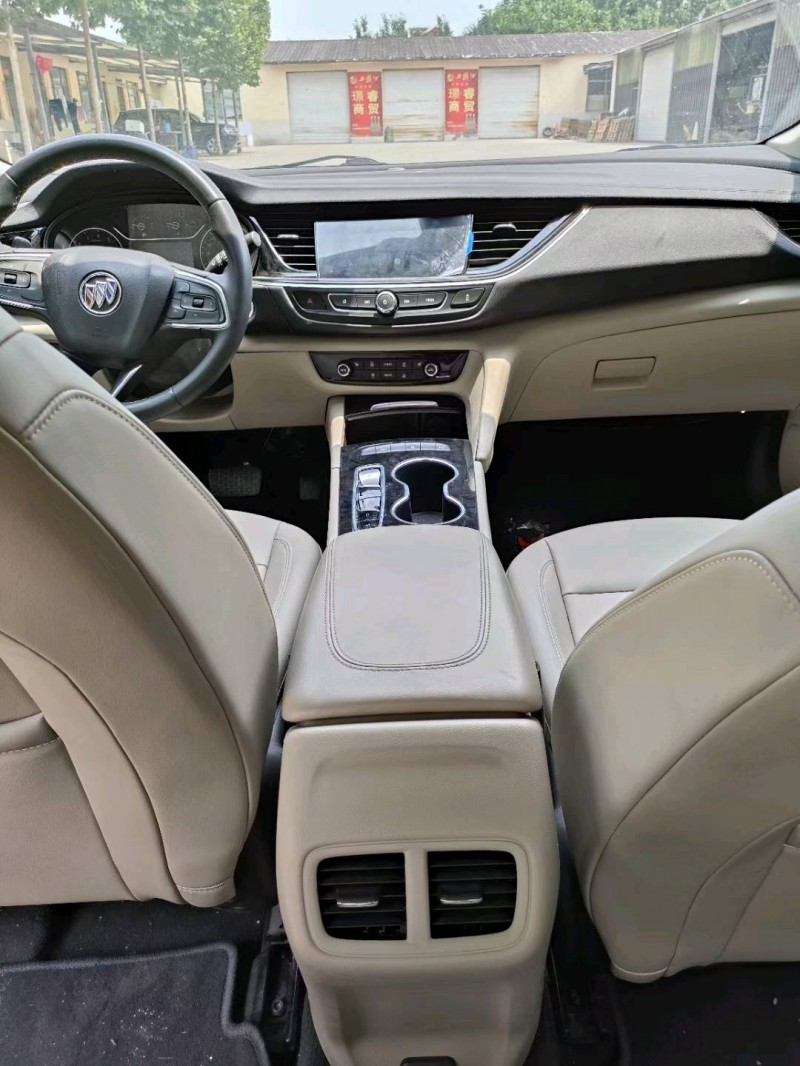 枣庄20年别克君威4