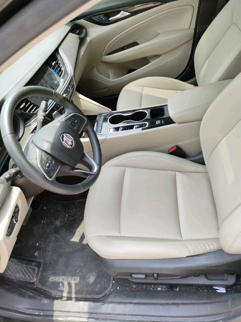 枣庄20年别克君威6