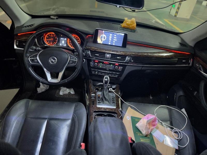 佛山17年漢騰汽車X74