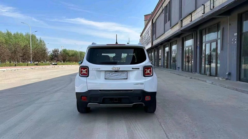 济南16年Jeep自由侠9